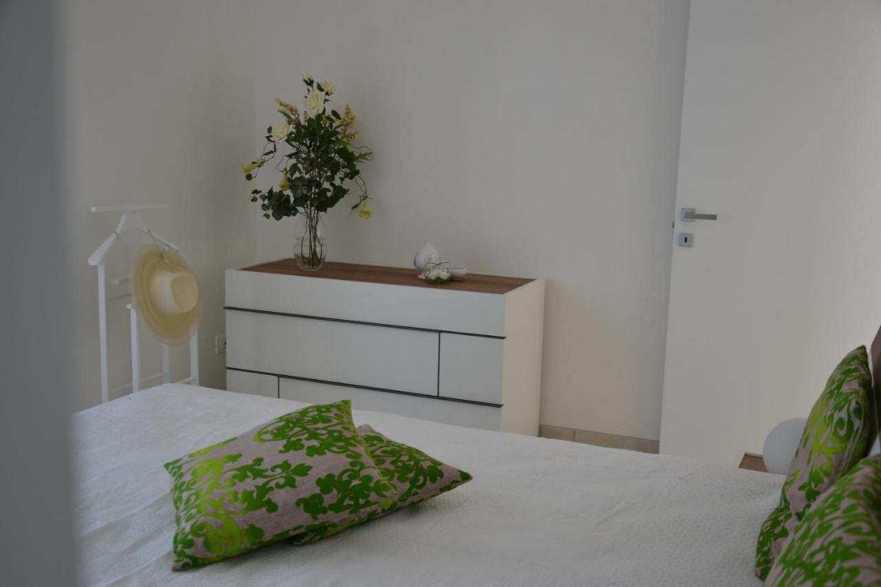 Aurora Apartment - Villaggio Di Mary Locorotondo Dış mekan fotoğraf